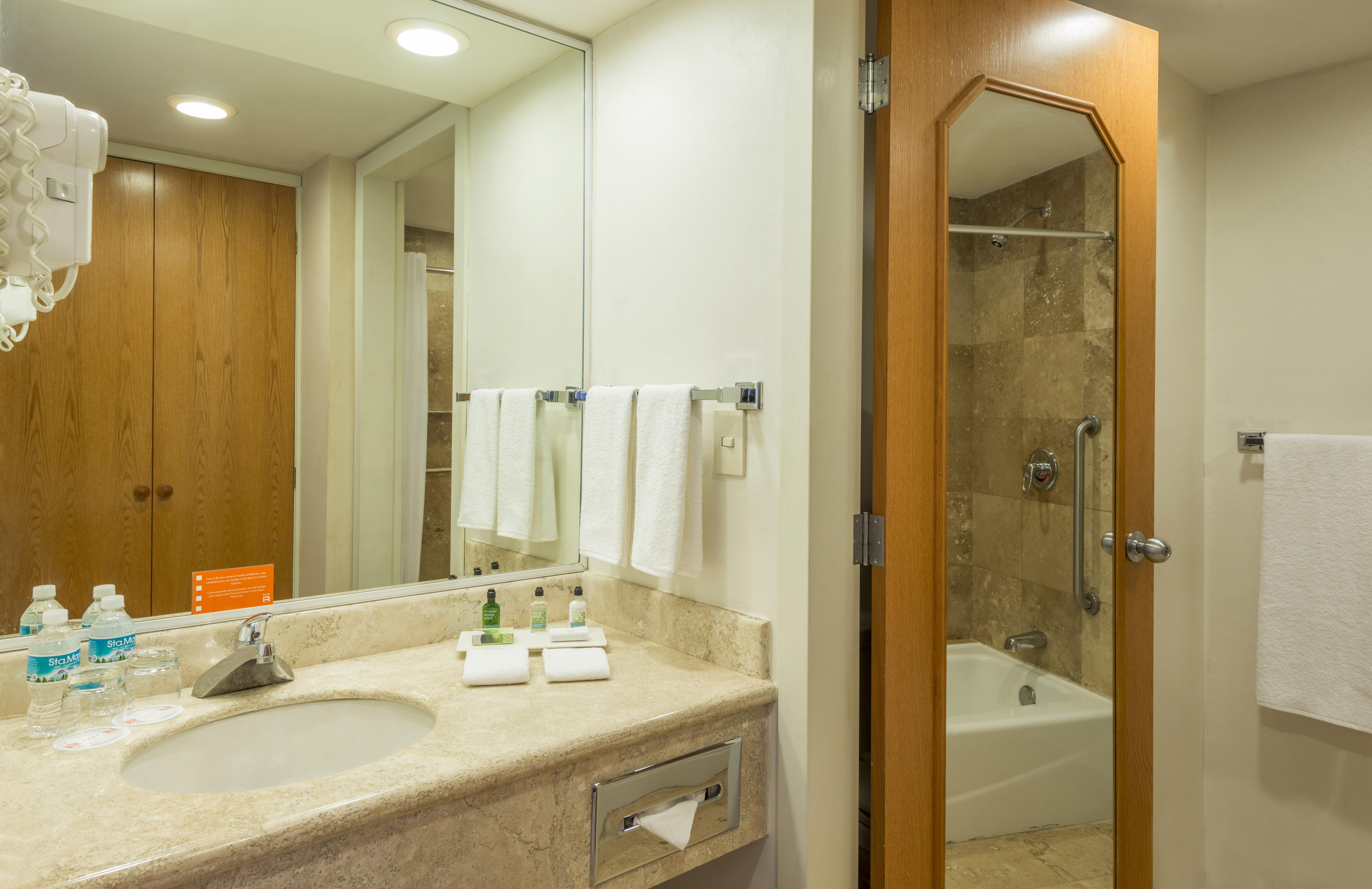 Courtyard By Marriott Villahermosa Tabasco Екстериор снимка